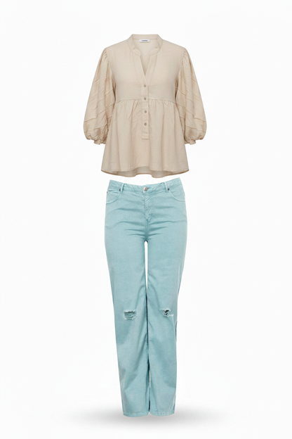 Outfit Bluse und Jeans nahtlos verbunden