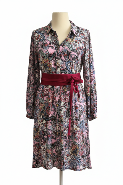 Paisley-Kleid mit Gürtel